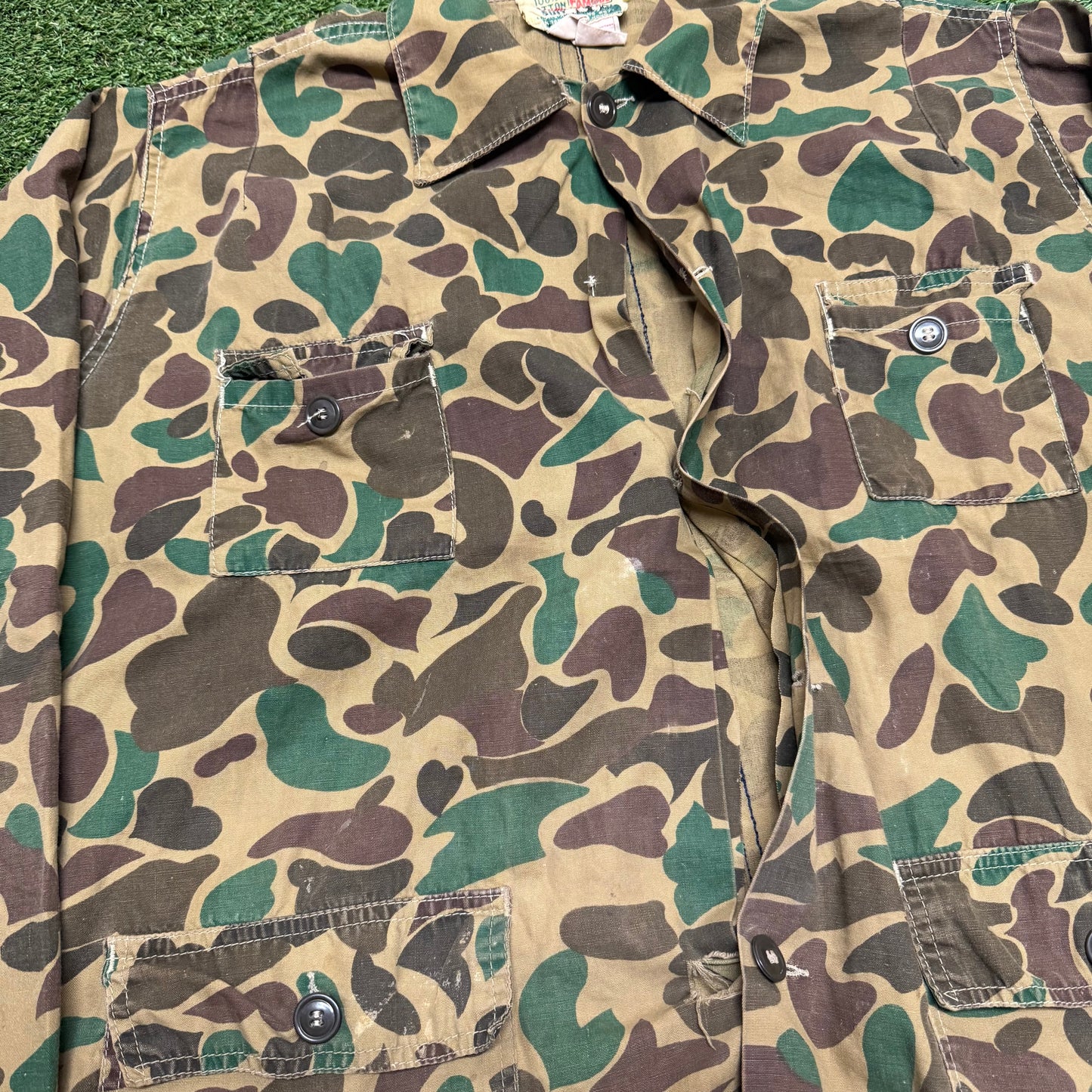 Vintage Camo Button Up 26x28.5 L
