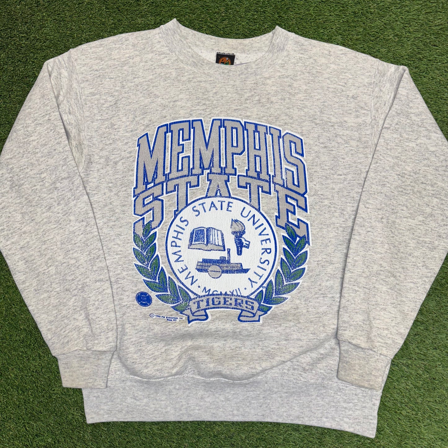 Memphis State Sweatshirt Large 22x26