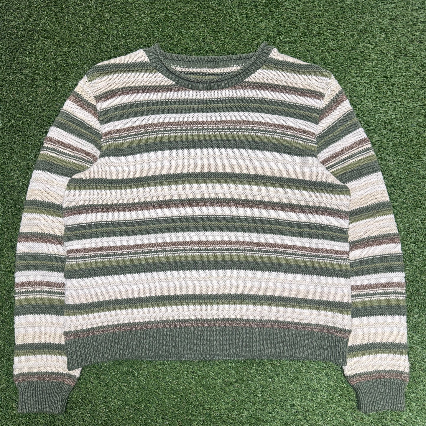 Earthy Green Knit 20.5x22