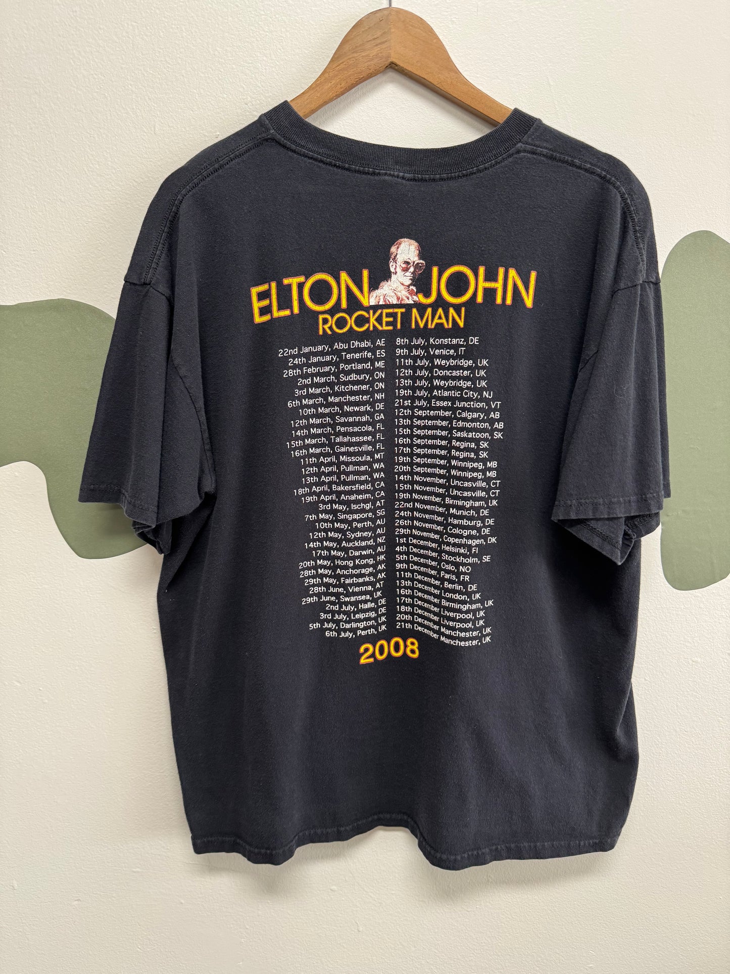 Elton John 2008 XL 24x28