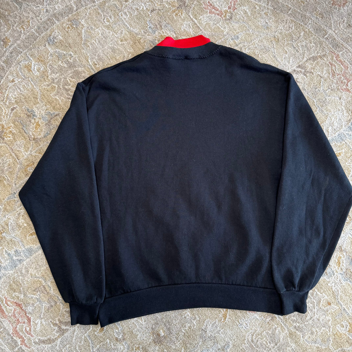 Vintage Four Seasons Endless Designs Crewneck Sweatshirt