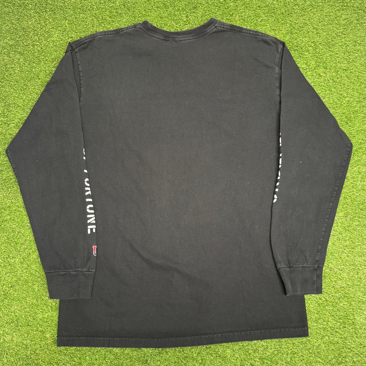 Undefeated Hockey Longsleeve Shirt 22x29