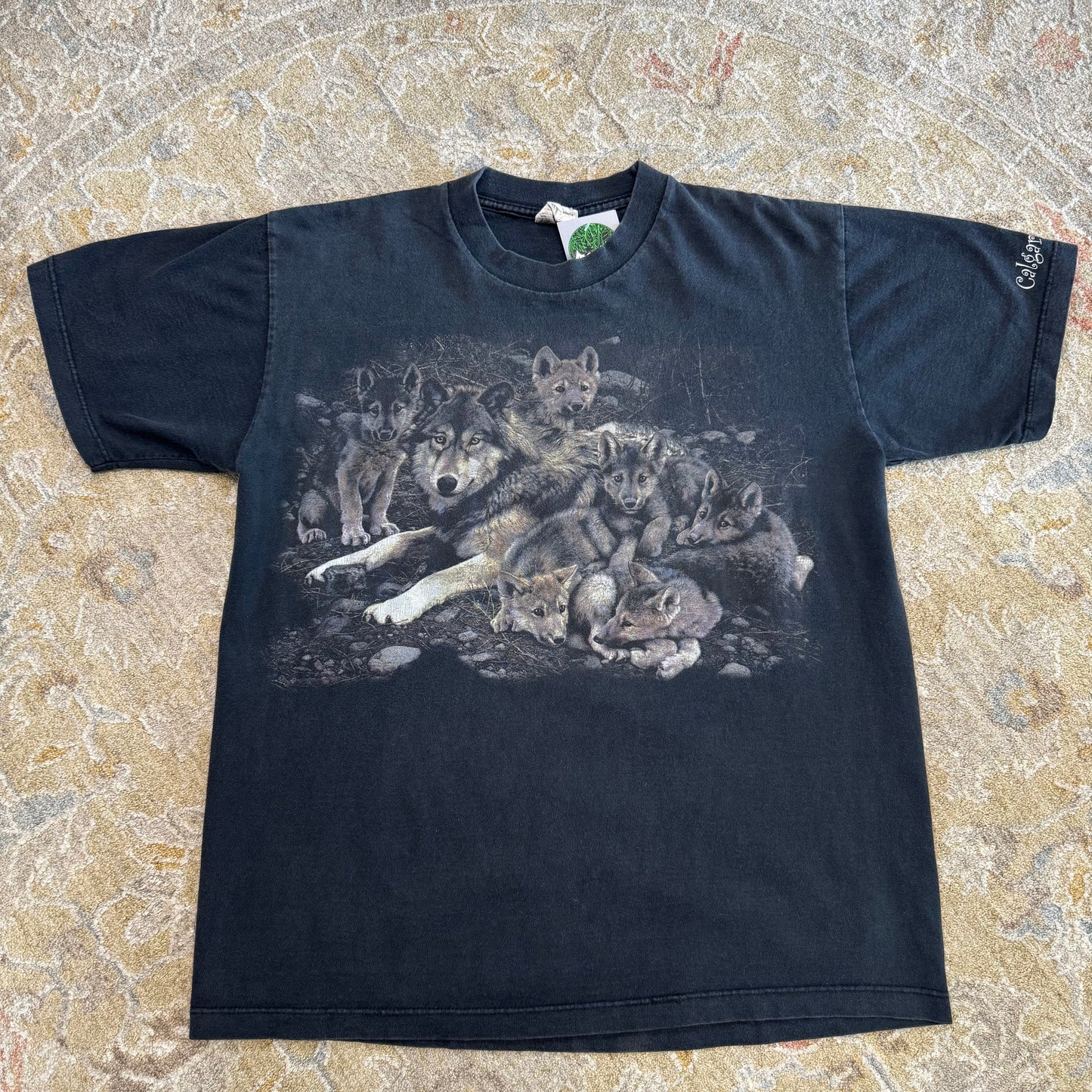 Vintage Wolf Nature T-Shirt Medium