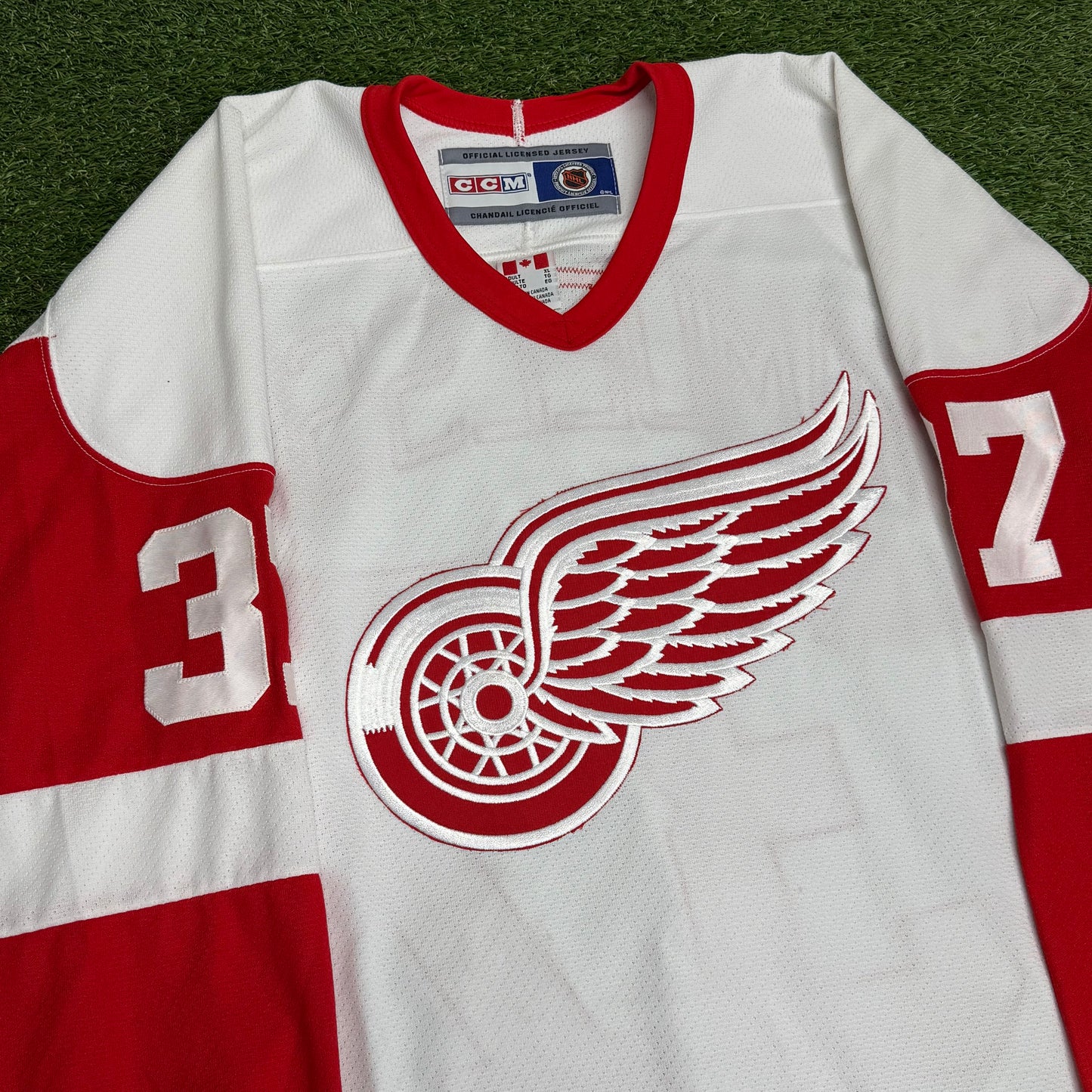 Mikael Samuelsson Detroit Redwings Autographed Hockey Jersey