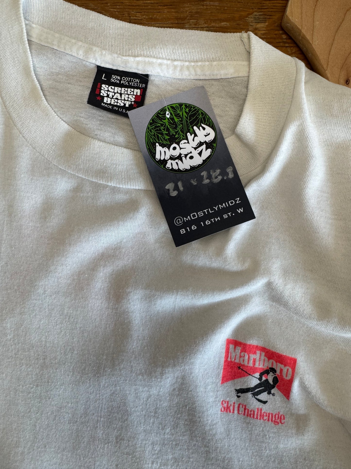90’s Marlboro L/S 21x28.5 Large