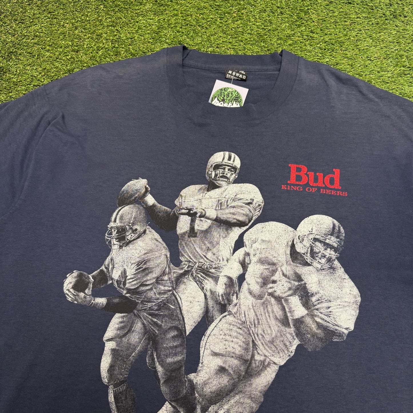 Budweiser Football T-Shirt XL