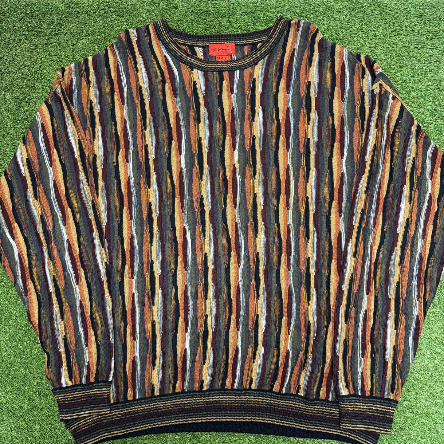 3D Knit Sweater XXL 28x31