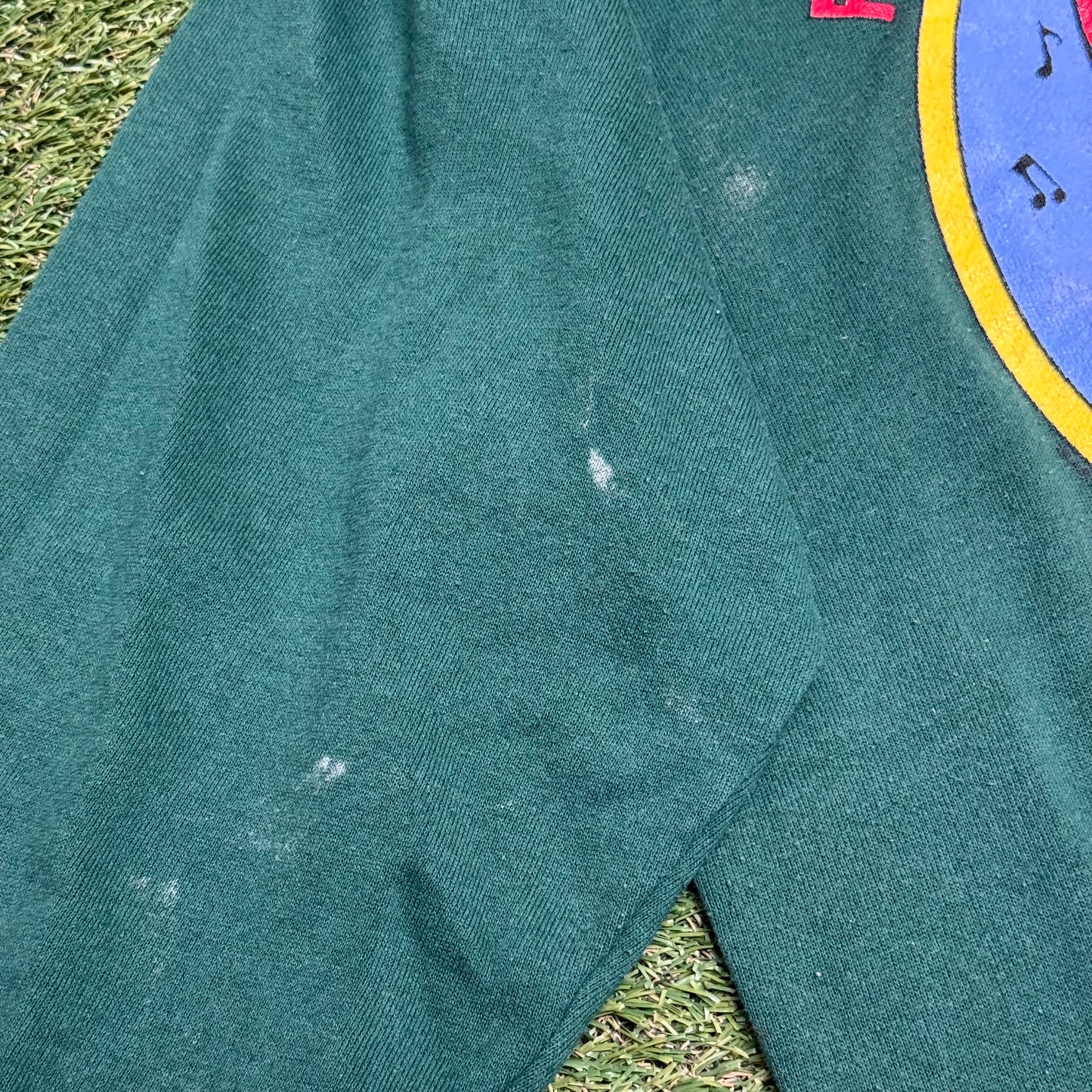 90’s Tweety Christmas Sweater Large