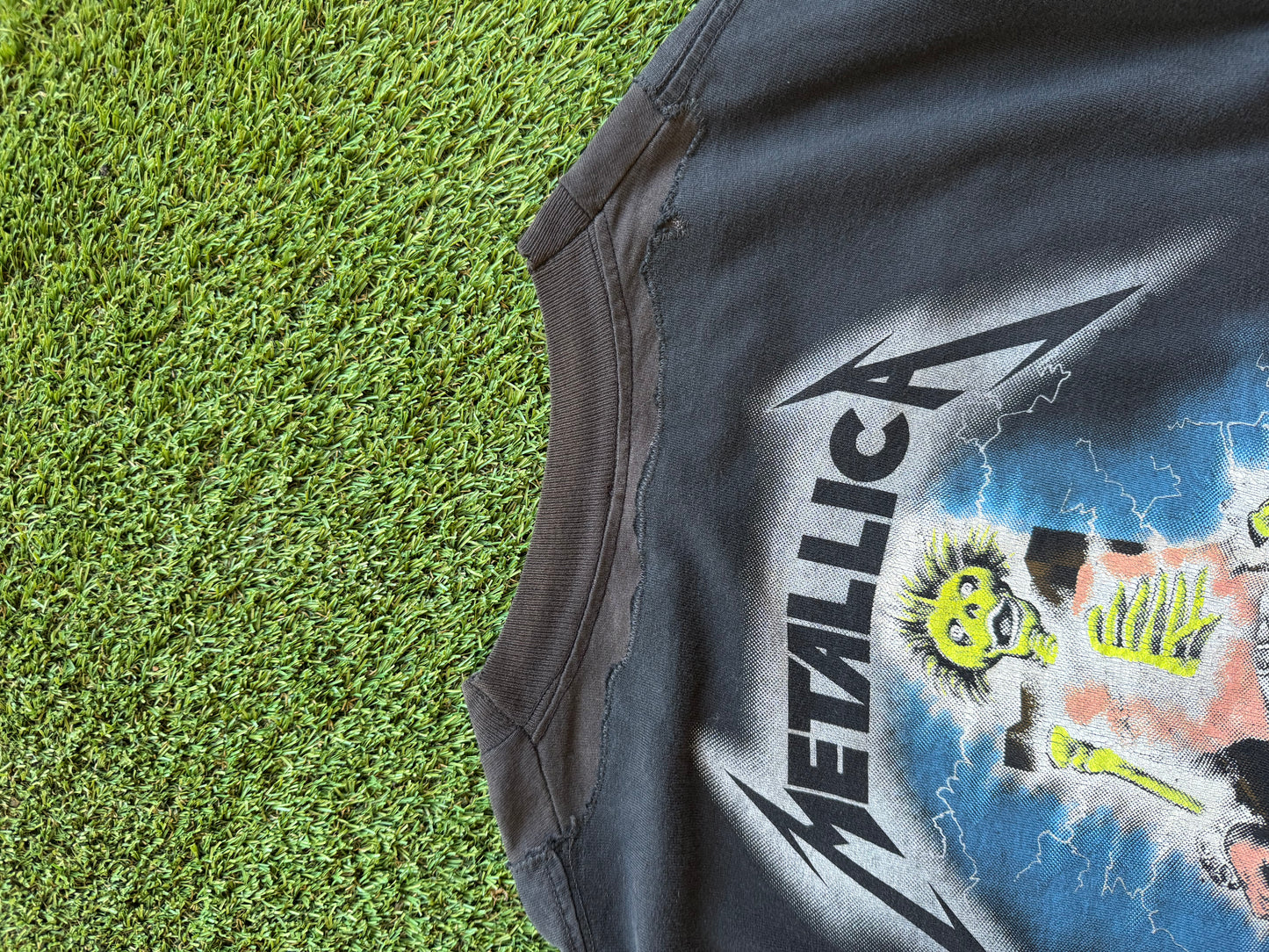‘89 Metallica Ride the Lightning XL 22.5x28