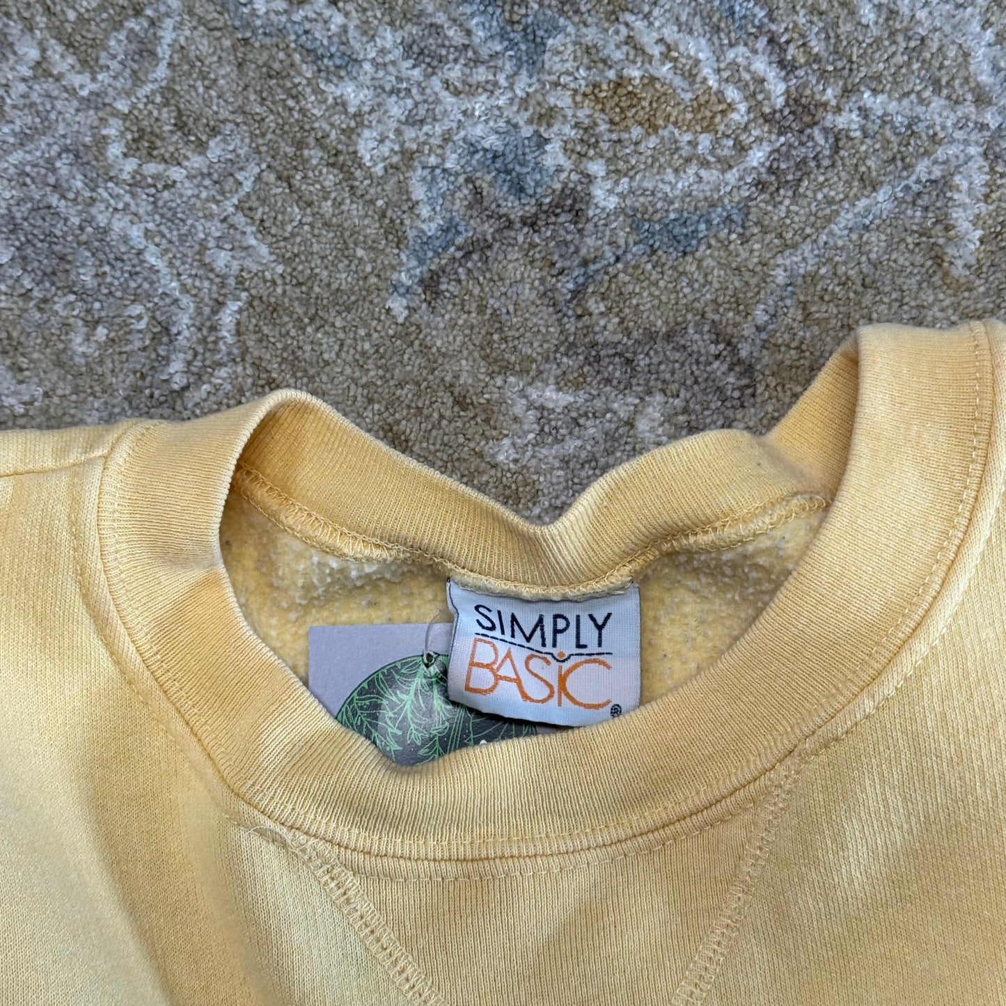 Vintage Yellow Crewneck Sweater Medium Fit