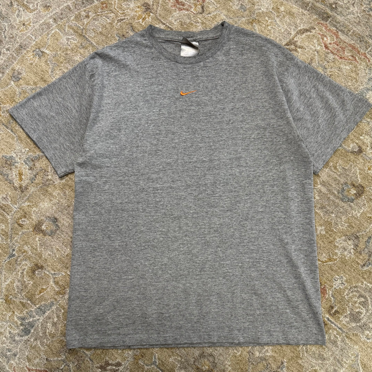 Vintage Nike Center Swoosh T-Shirt Medium Made in Canada