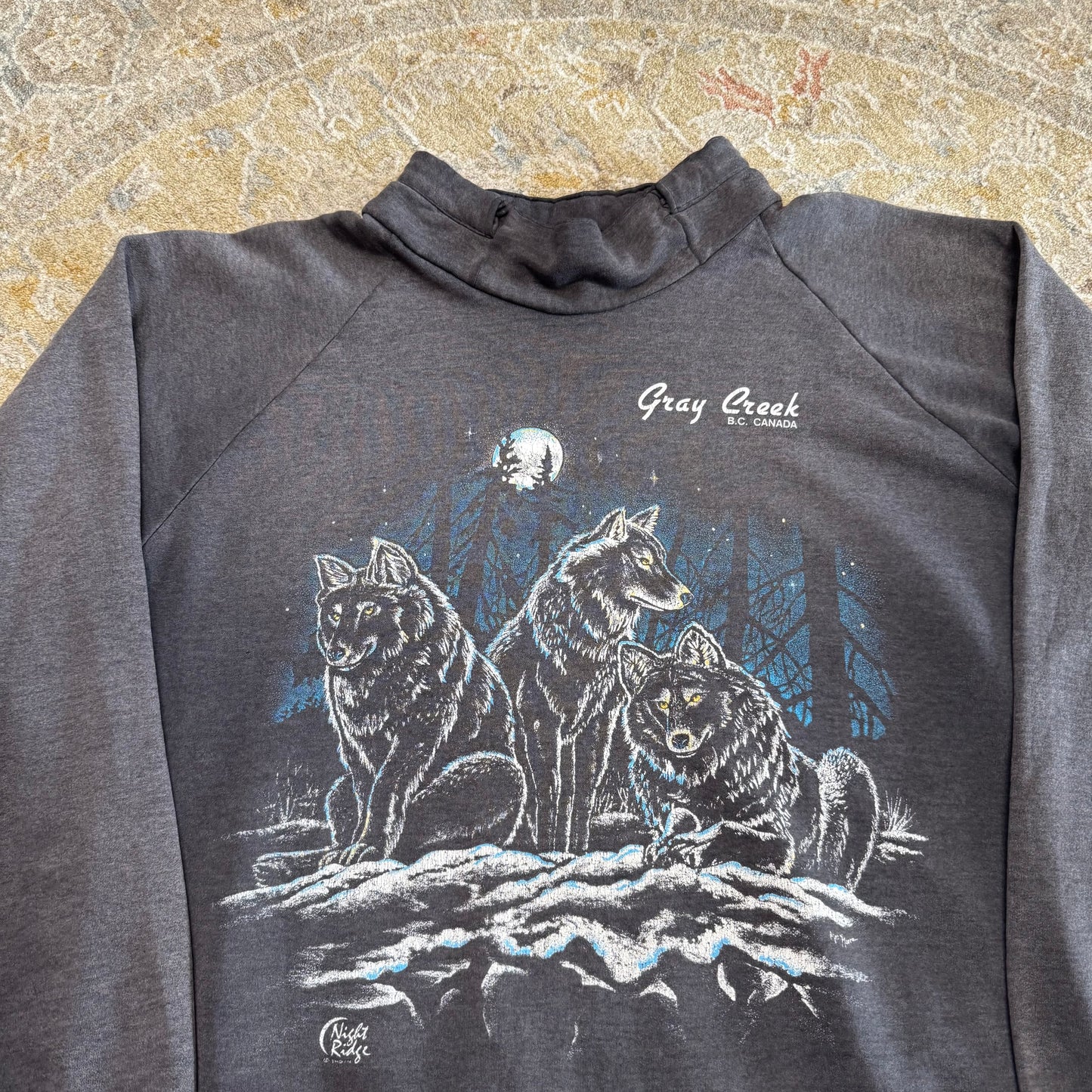 Vintage Wolf Nature Sweatshirt Faded XL
