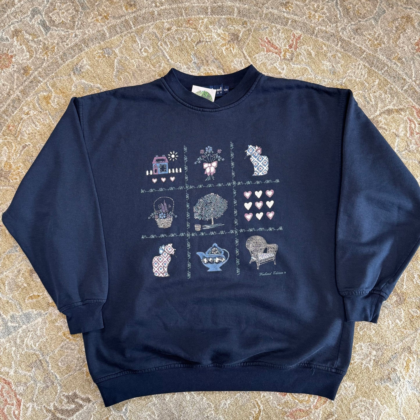 Vintage Weekend Edition Crewneck Sweater Medium