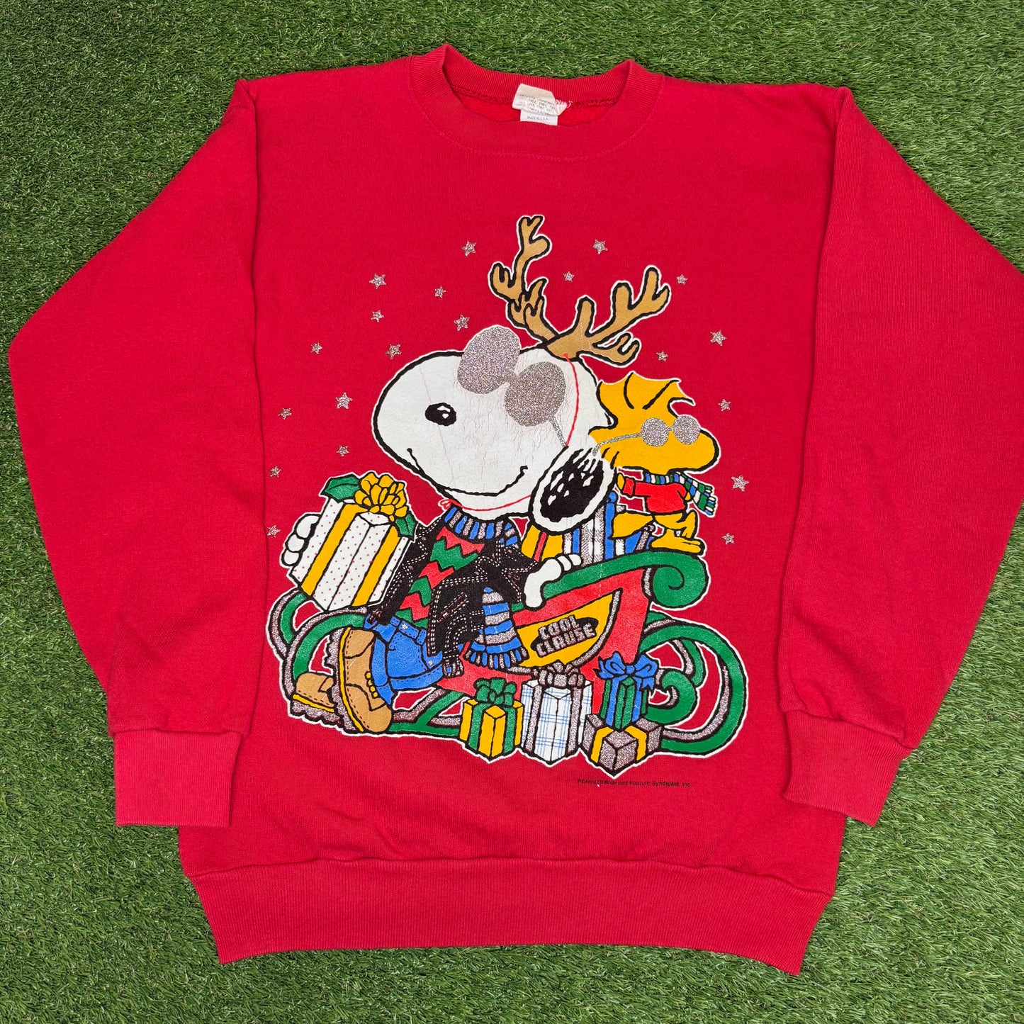 Peanuts Christmas Sweater Medium