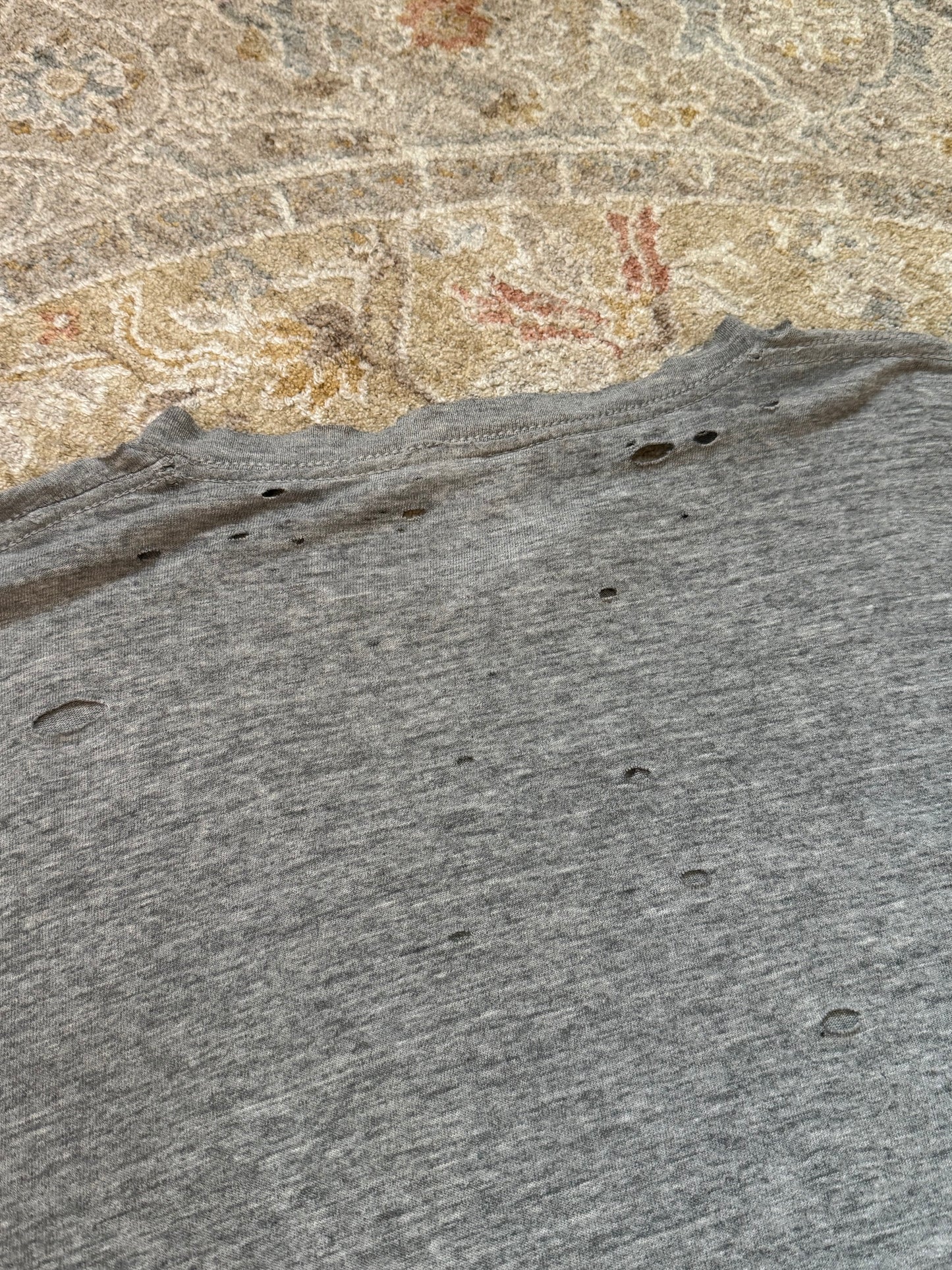 Distressed Tommy Hilfiger T-Shirt Medium Vintage