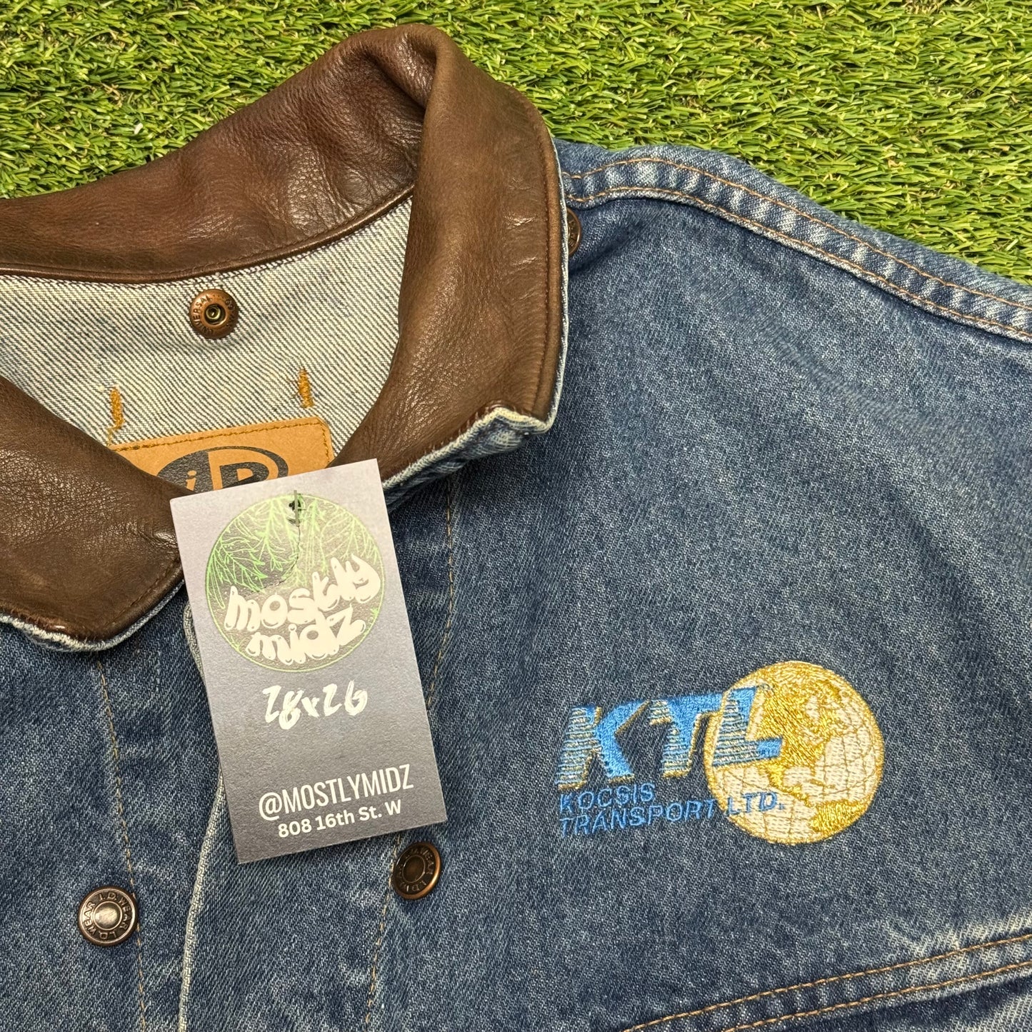 Vintage Denim Jacket XL 28x26