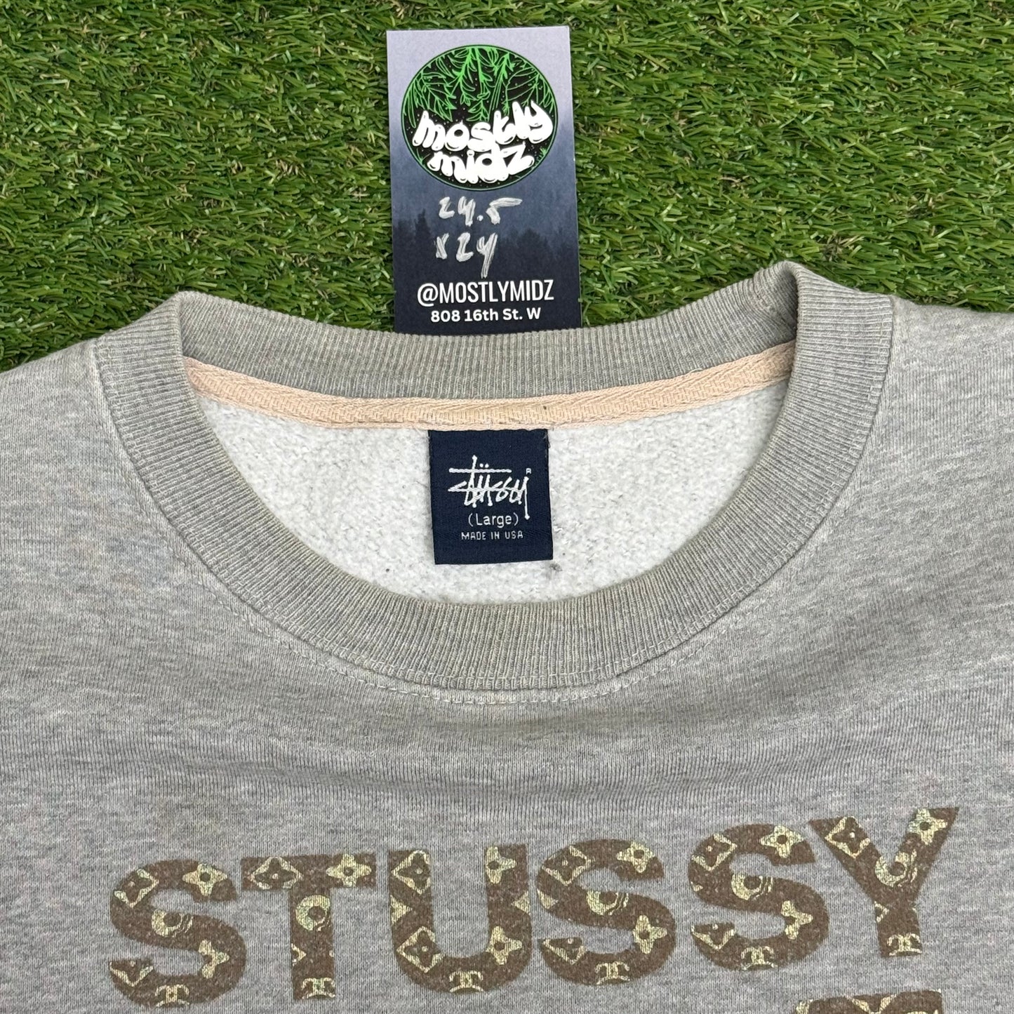 Stussy N°4  Monogram Crewneck Large