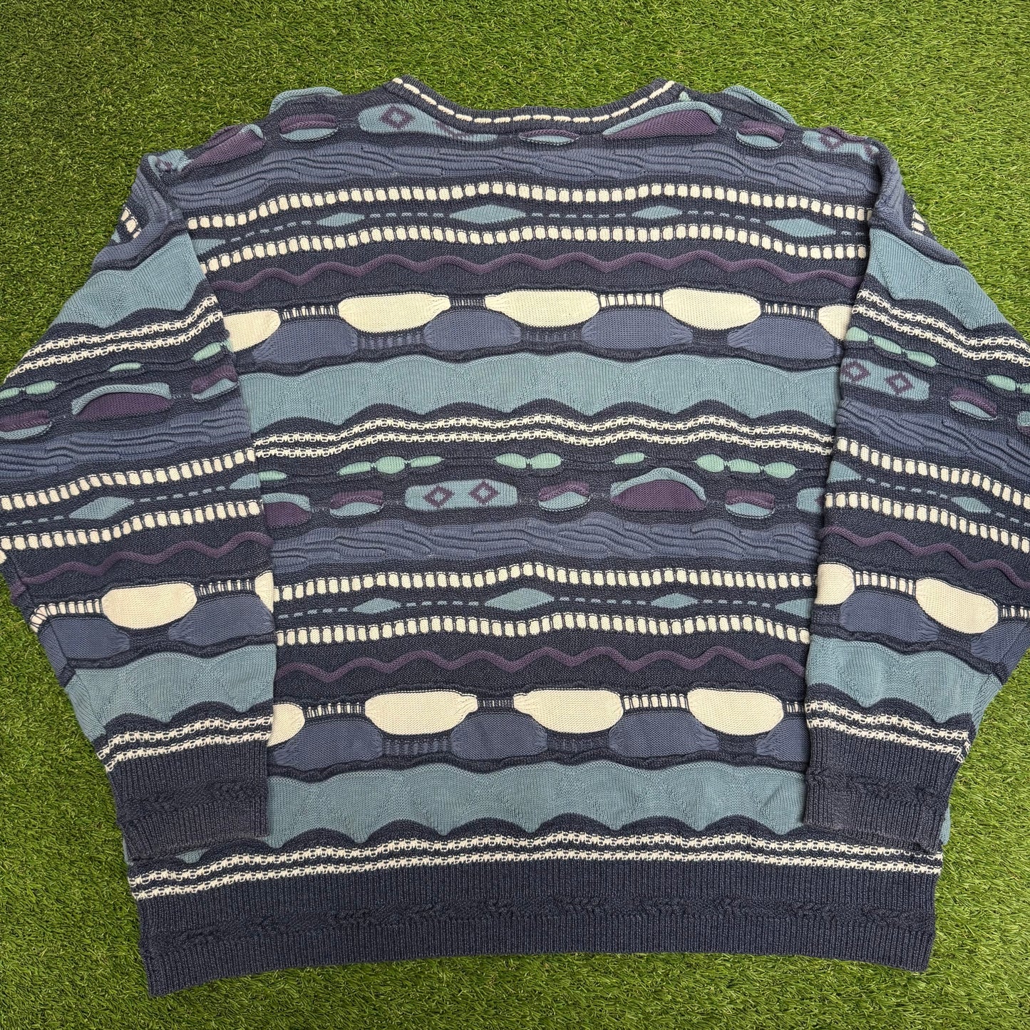 Vintage 3D Knit Sweatshirt XL