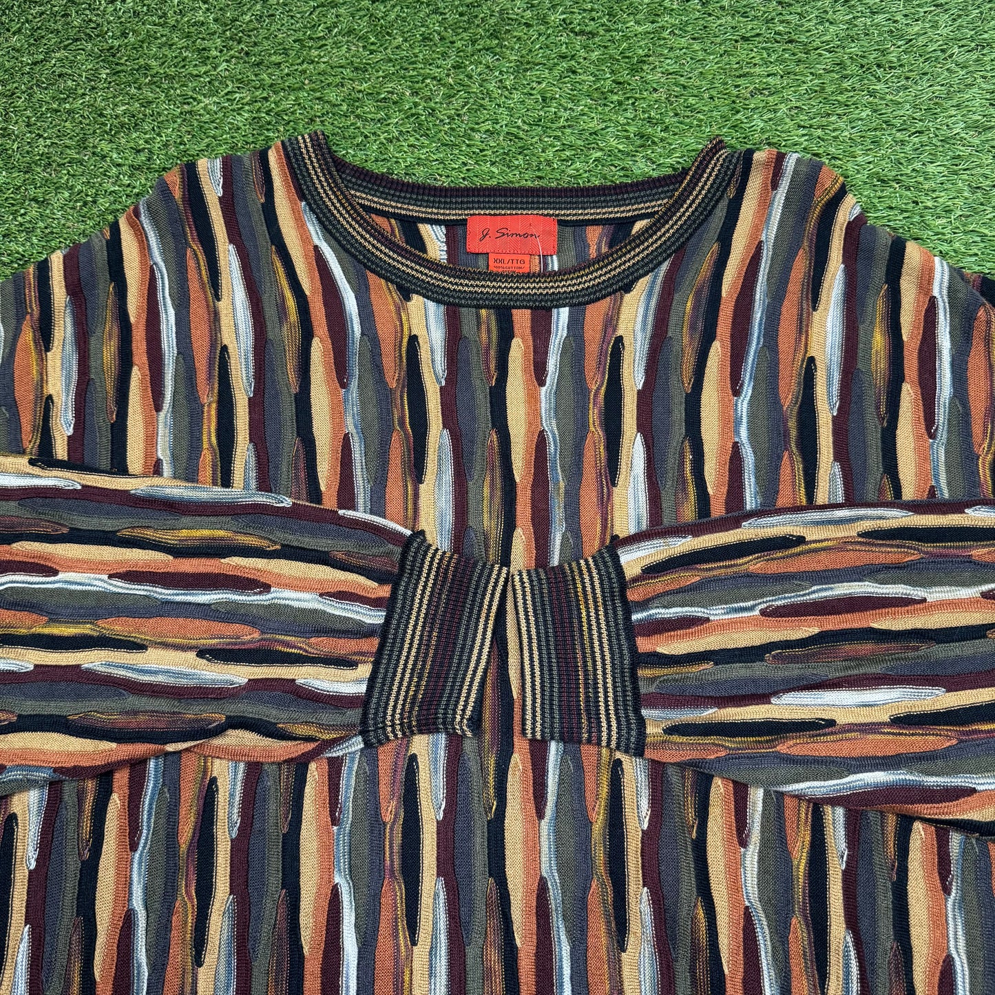 3D Knit Sweater XXL 28x31