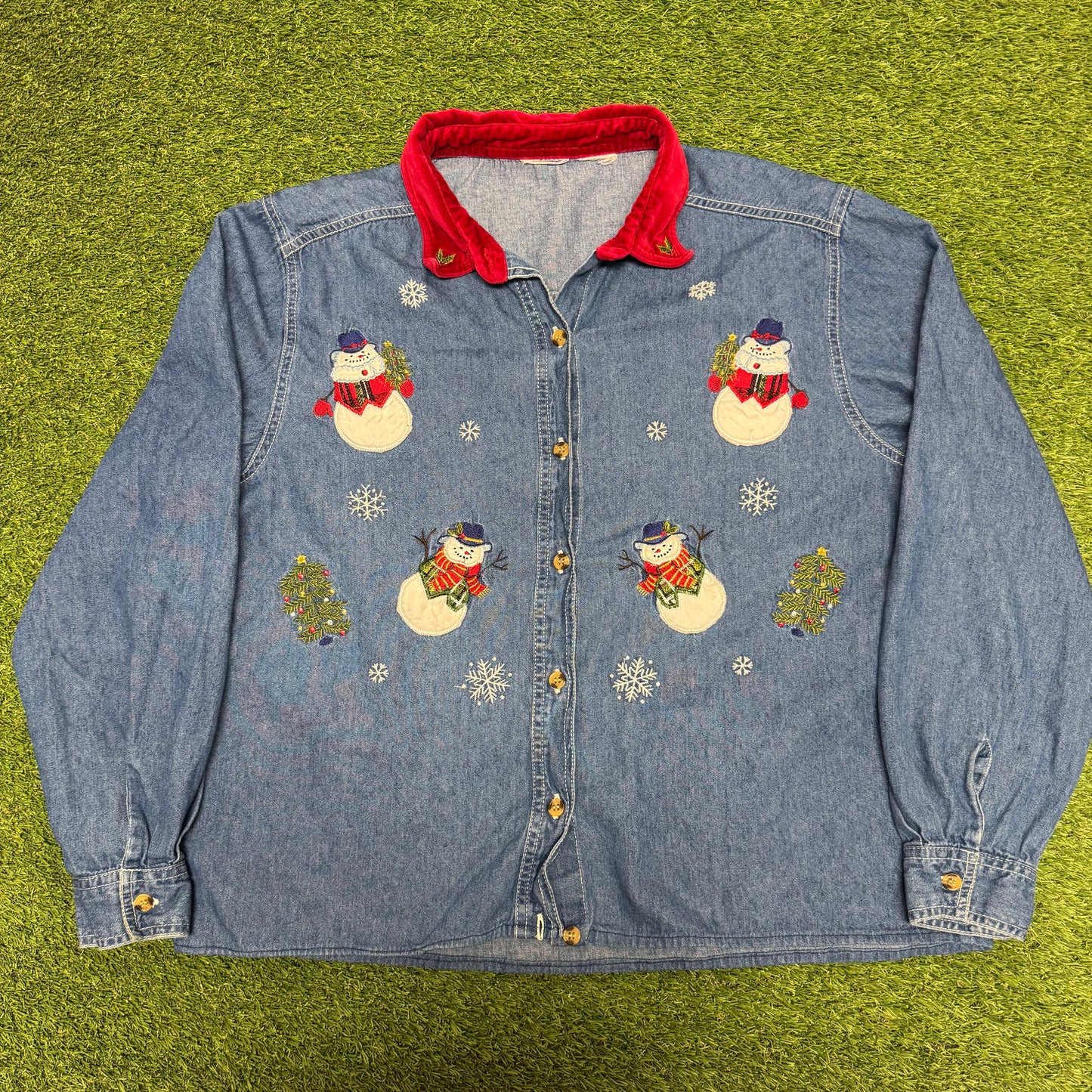 Christmas Button Up Shirt Small