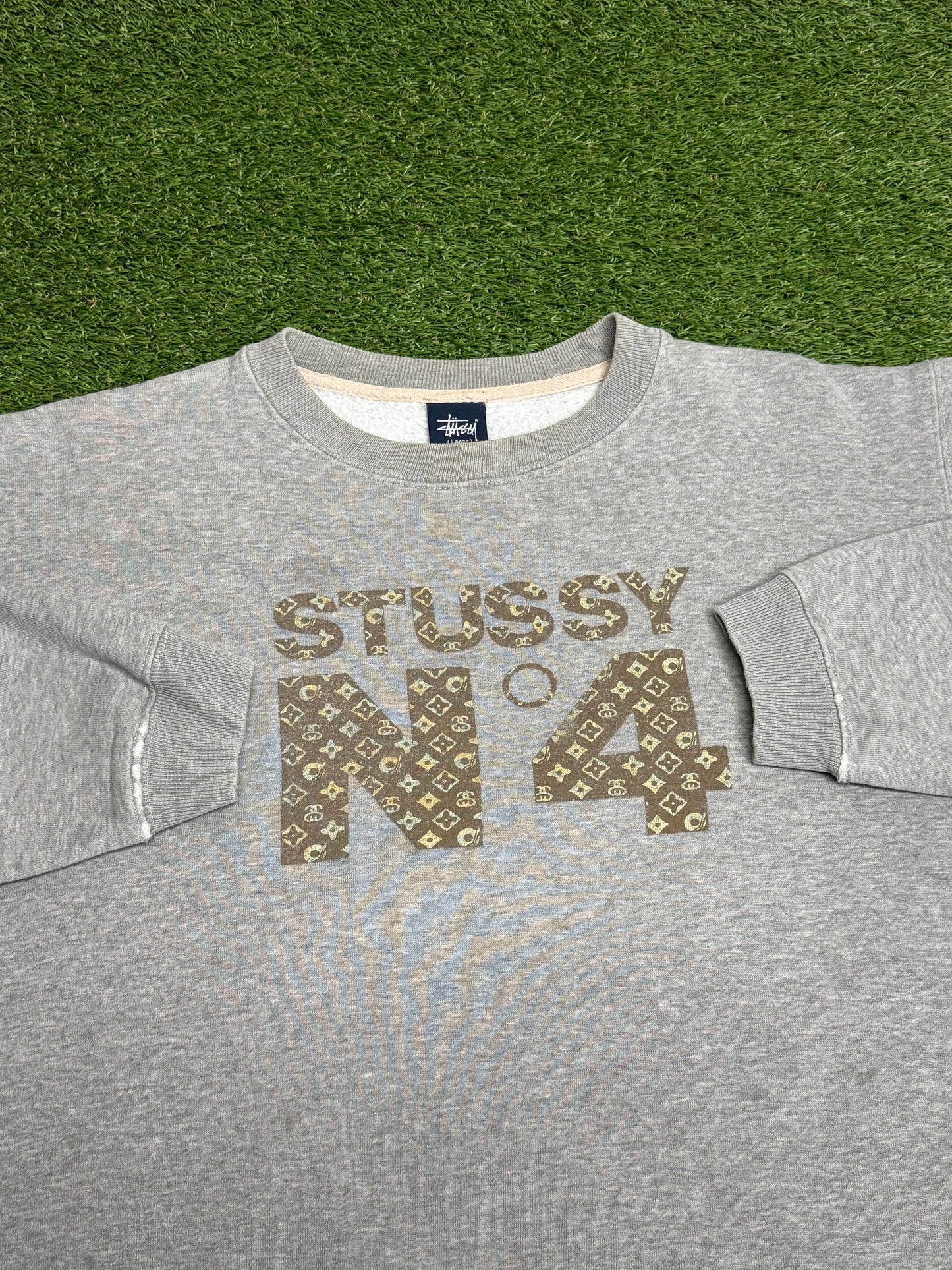Stussy N°4  Monogram Crewneck Large
