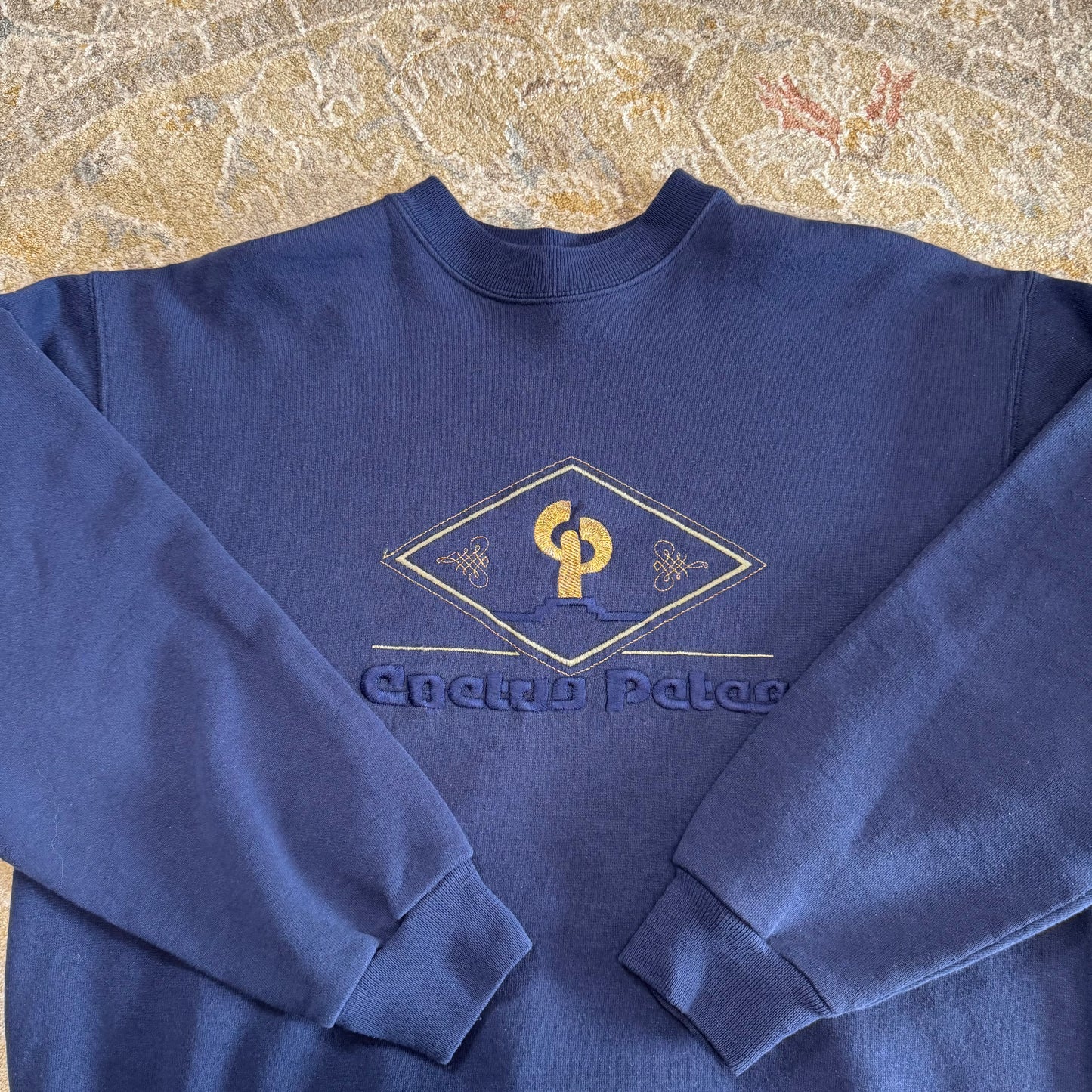 Vintage Cactus Petes Sweatshirt fits Medium