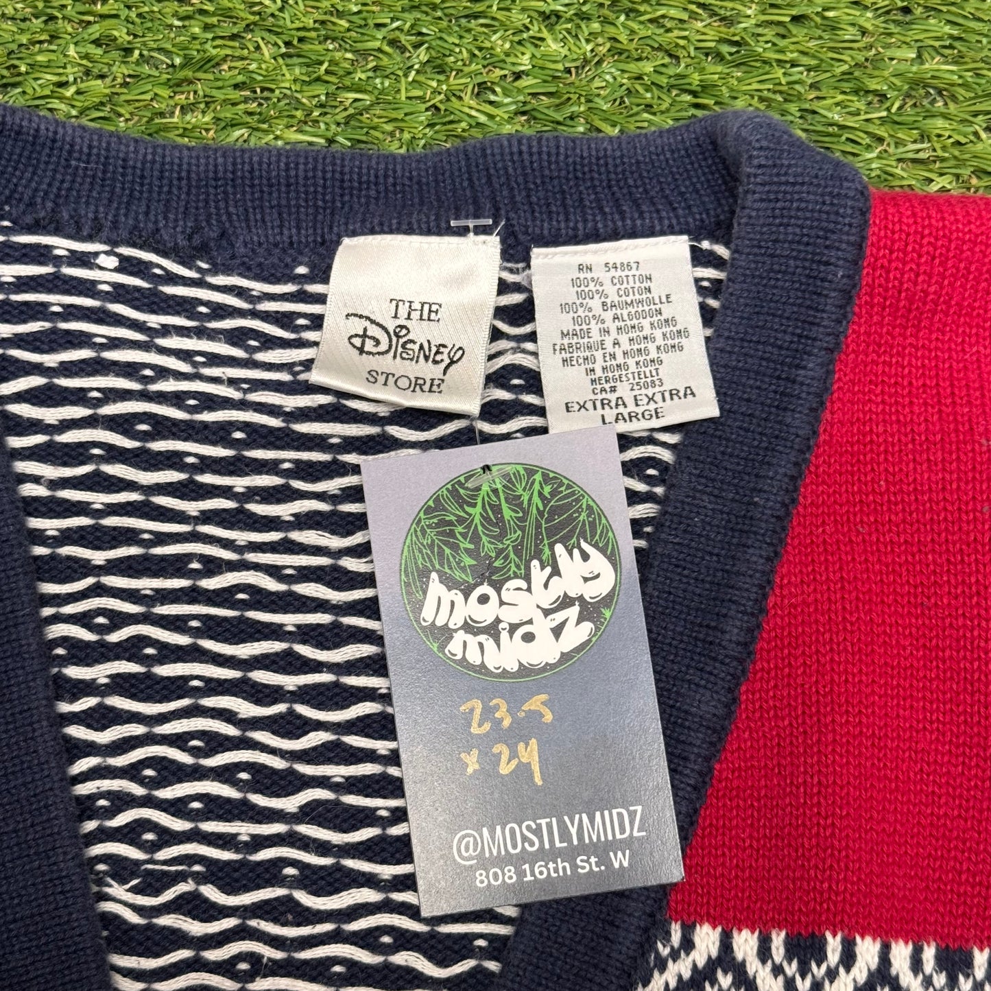 Vintage Winnie The Pooh Caridgan 23.5x24