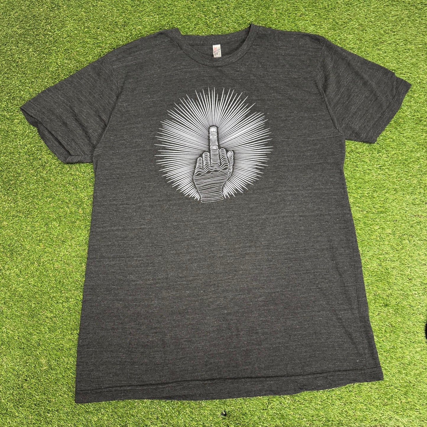 Vintage 2000’s Middle Finger T-Shirt Large