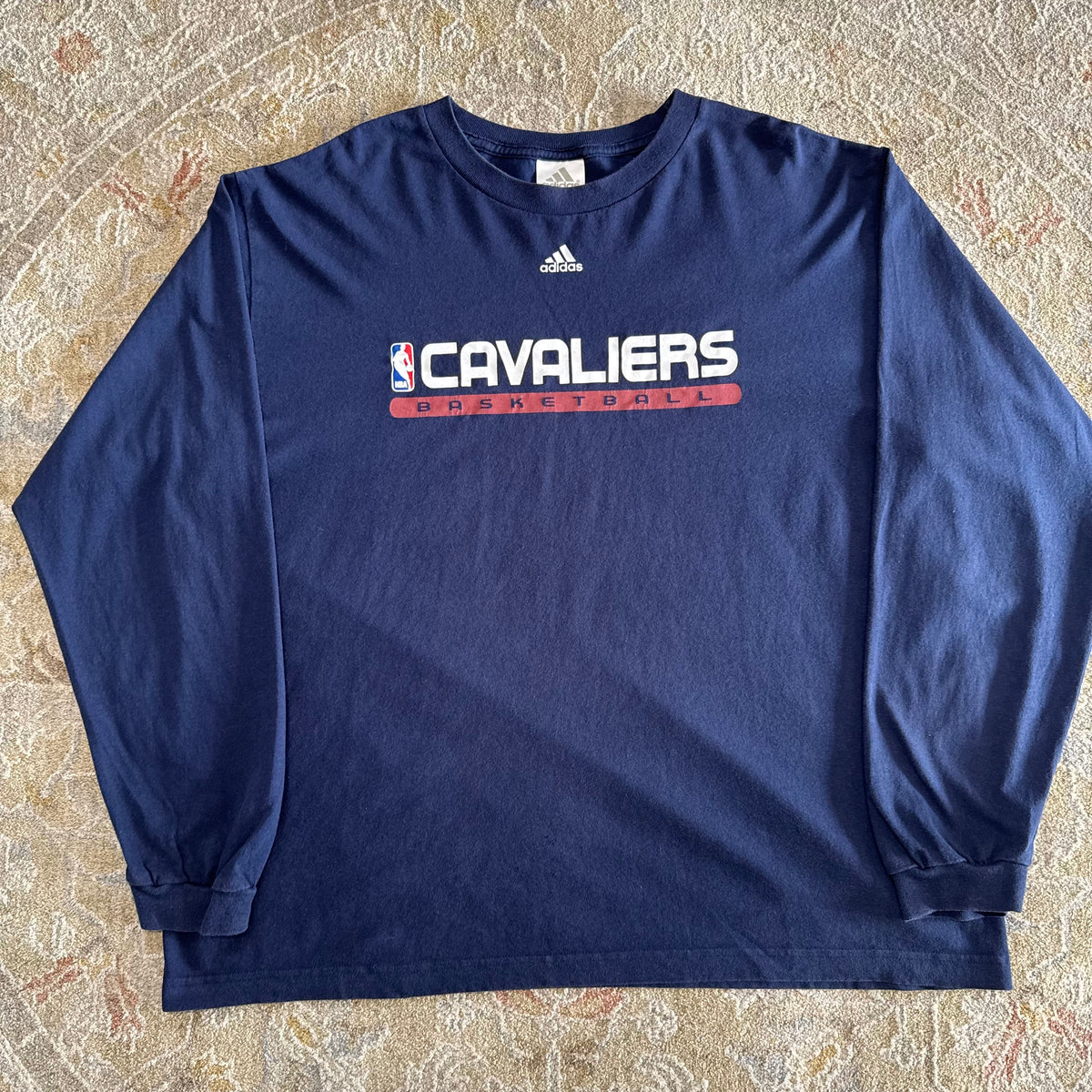 Vintage Adidas Cleveland Cavaliers Long Sleeve T-Shirt XL Boxy fit