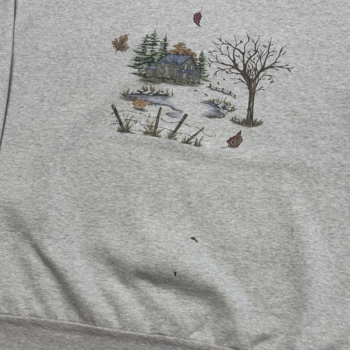Vintage Cottage Sweatshirt fits medium
