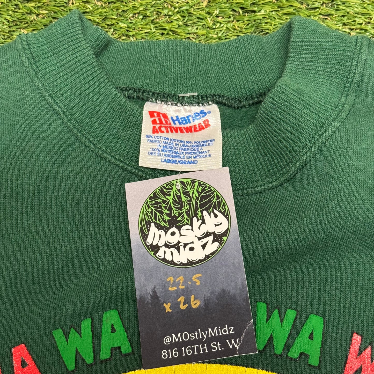 90’s Tweety Christmas Sweater Large