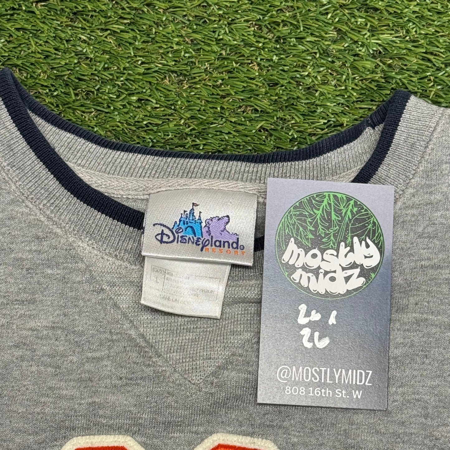 Vintage Winnie the Pooh Tigger Sweater Large