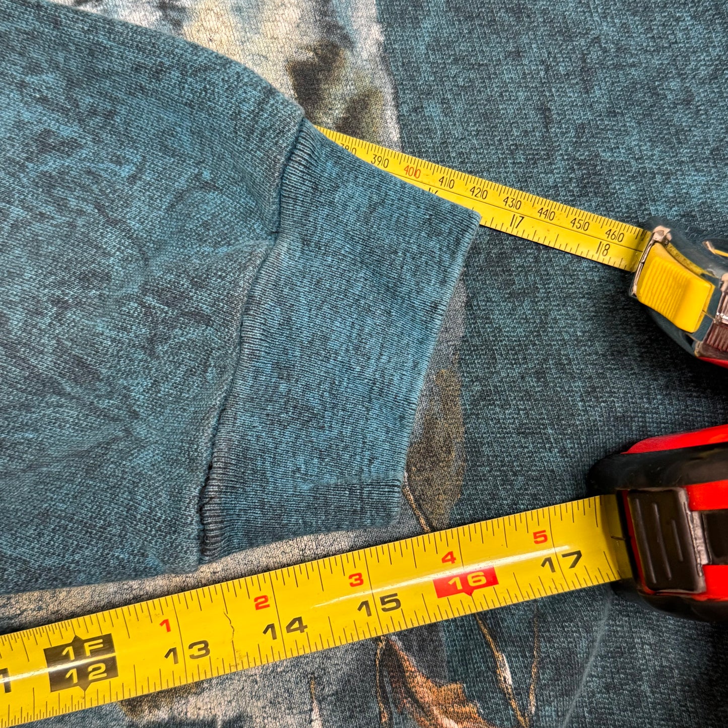 Vintage Wolf Nature Sweatshirt 26x25