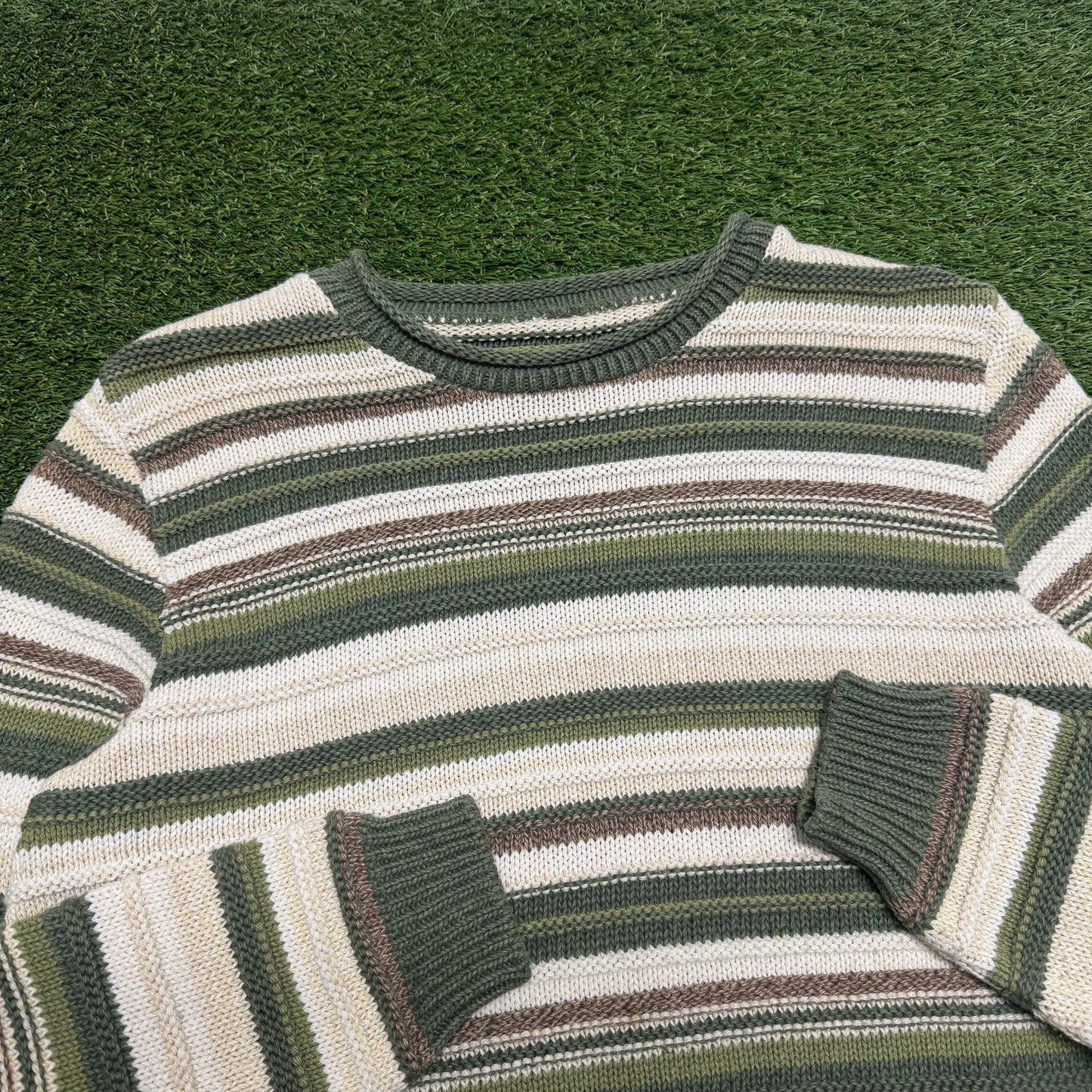 Earthy Green Knit 20.5x22