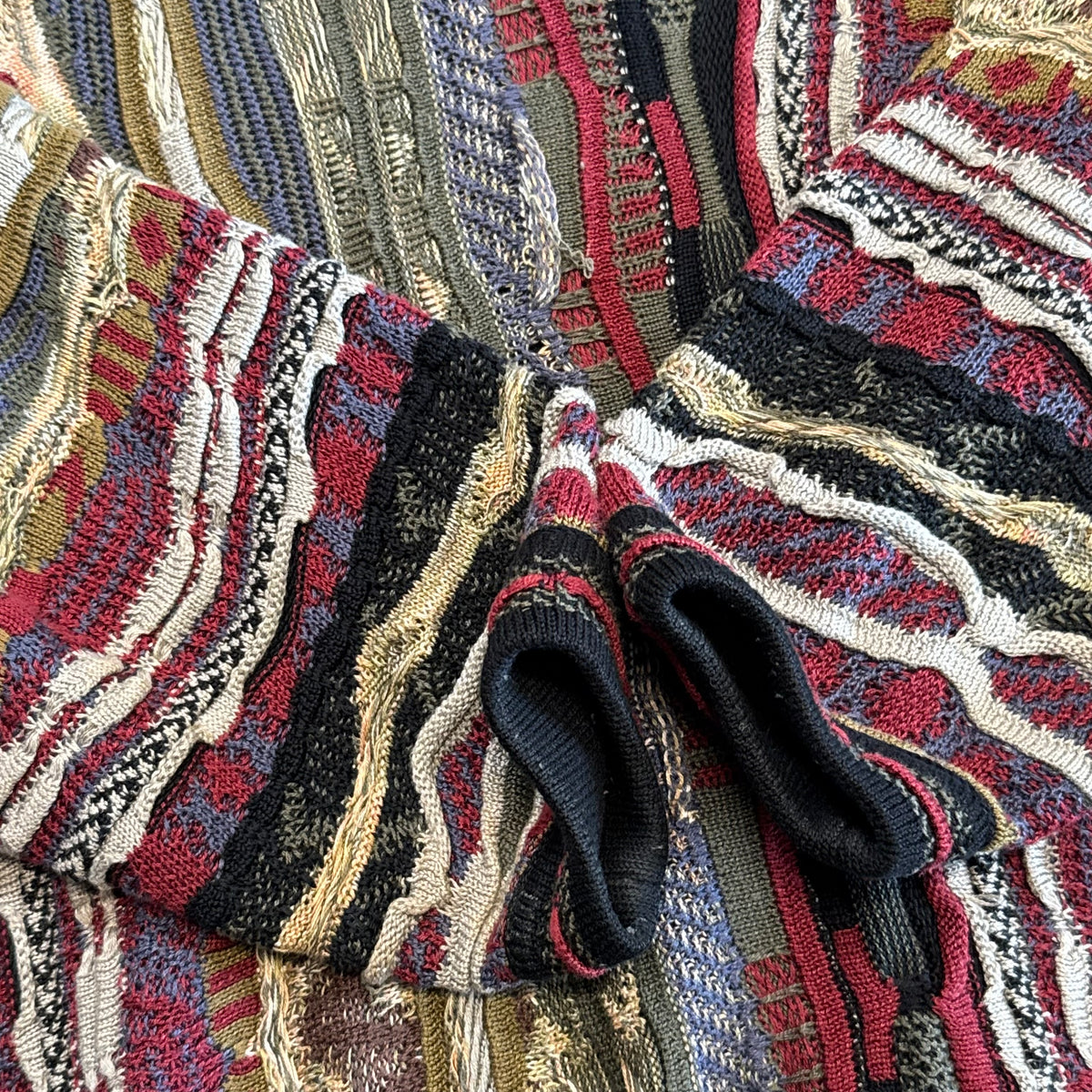 Vintage Tundra 3d Knit Sweatshirt XL