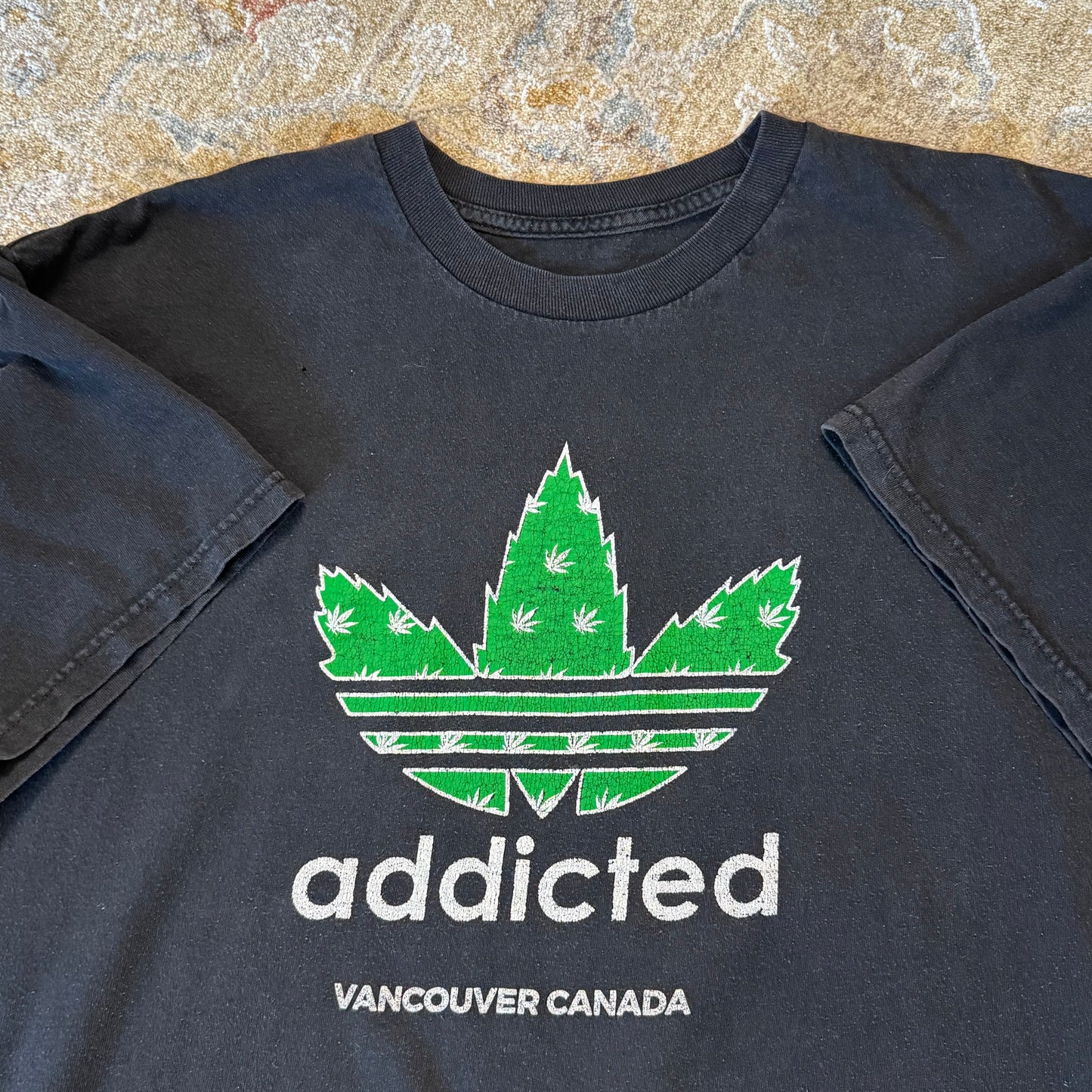 Vintage Addicted Vancouver T-Shirt XL